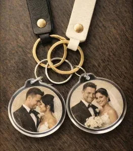LIVE KEYCHAIN PHOTOBOOTH